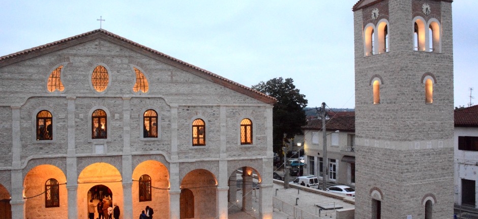 Ιερός Ναός Αγίου Γεωργίου Γουμένισσας Ιερός Ναός Αγίου Γεωργίου Γουμένισσας