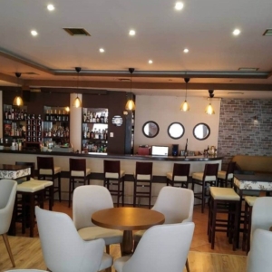 Corte cafe bar
